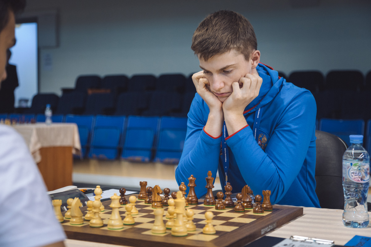 13 chess players got title norms.